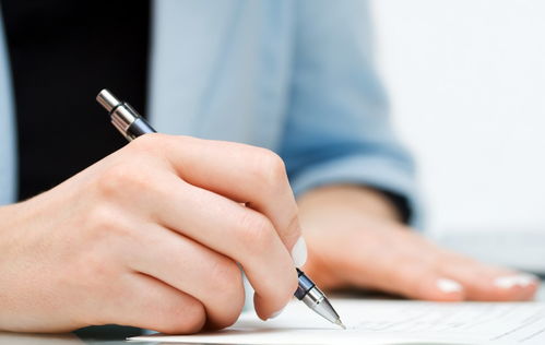 網(wǎng)絡(luò)文化經(jīng)營許可證 數(shù)字經(jīng)濟時代文化產(chǎn)業(yè)的準(zhǔn)入與規(guī)范